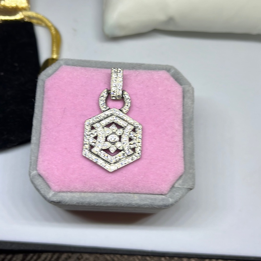 Ladies glamorous cz ss/rhodium pendant, new from QVC diamonique line, 1 &1/4” L